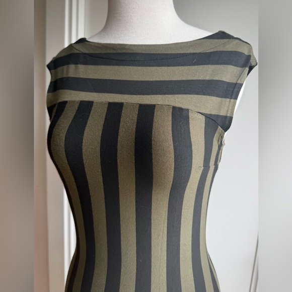 RARE Nooworks Vertical Stripe Sleeveless Jersey Dress - Picture 2 of 7
